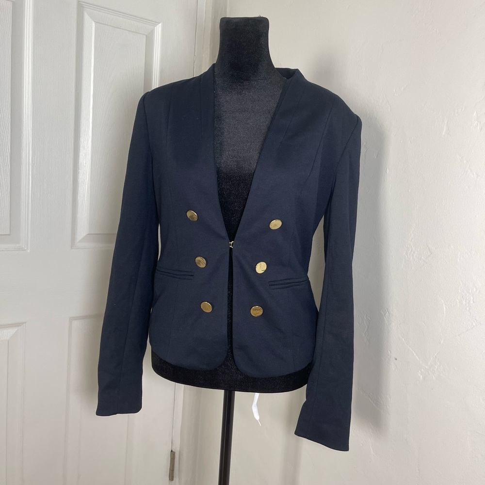 Forever 21 Women's Navy Blazer Size
Small